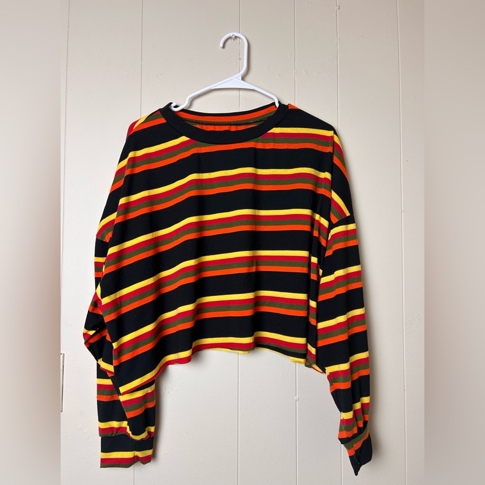 Striped Cropped Long Sleeve Top